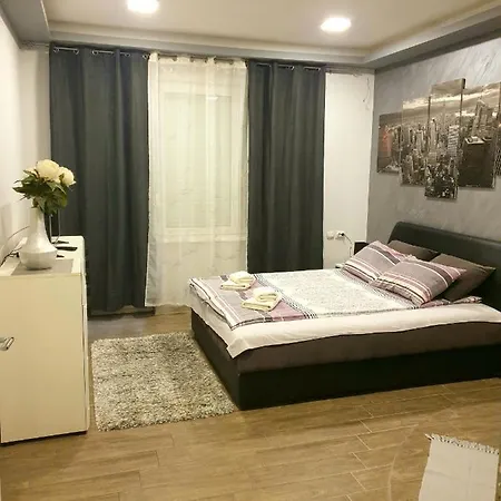 Апартаменты Ceca *