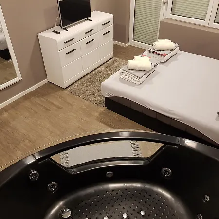 Ceca Апартаменты *