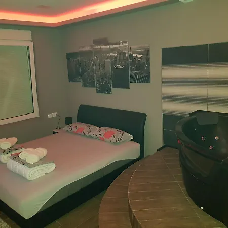 Ceca Апартаменты Ниш