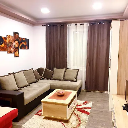 Apartment Ceca *