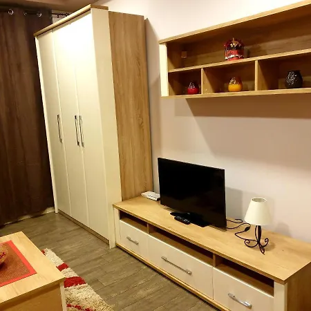 Ceca Апартаменты *